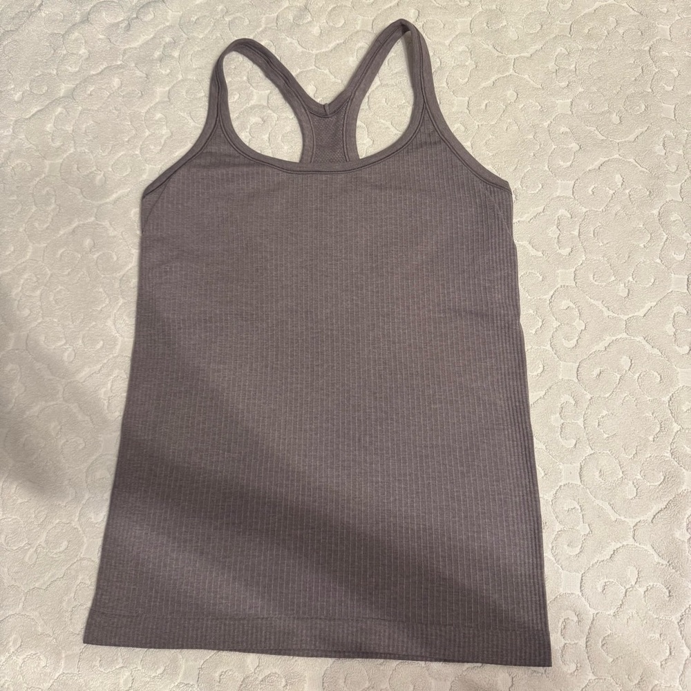 Lululemon Ebb To Street Tank *Light Support For B/C Cup
Violet Verbena 8 EUC